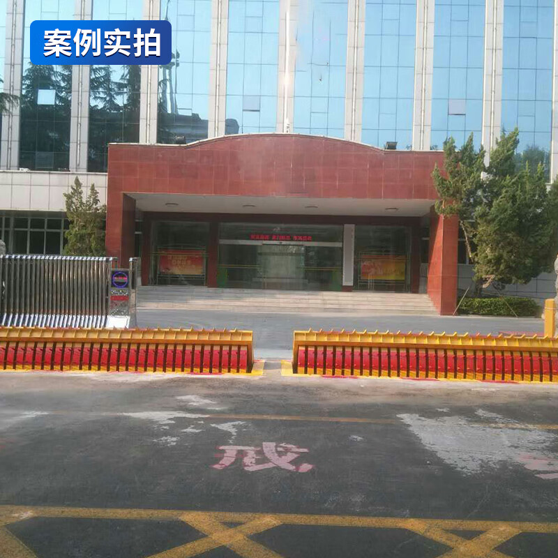 启功液压翻板路障机单位道路设施防撞阻车路障机 每米QG-JZLZJ18高清大图
