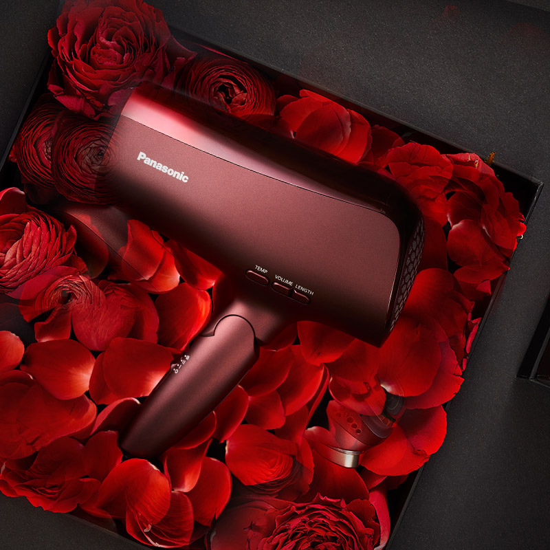 松下(Panasonic)电吹风机 家用 大功率 发梢护理 纳米水离子 双倍矿物质负离子 EH-XD20高清大图