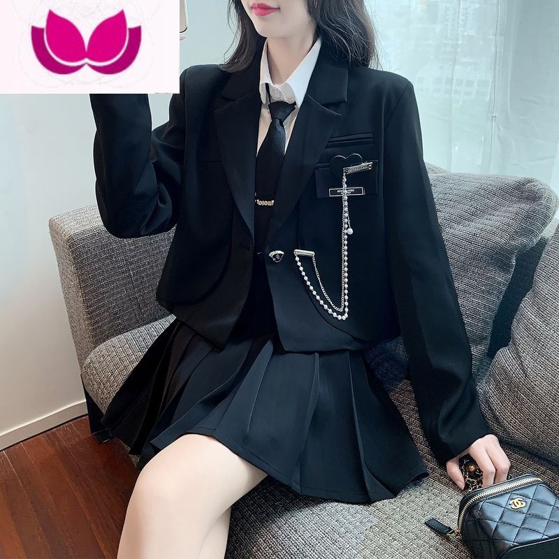 七斓英伦学院风套装女2023春装新款JK制服西装短外套百褶裙炸街2 S 黑色两件套外套+百褶裙