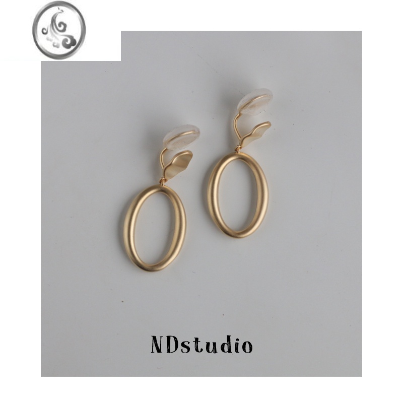 JiMiND<Darling>无耳洞入。极简哑光几何蚊香盘耳夹法式港风高级感高清大图