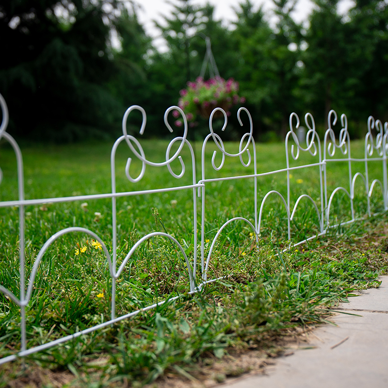铁丝网花园围栏铁艺护栏加粗锌钢栅栏铁艺草坪护栏防护网隔离围栏别墅