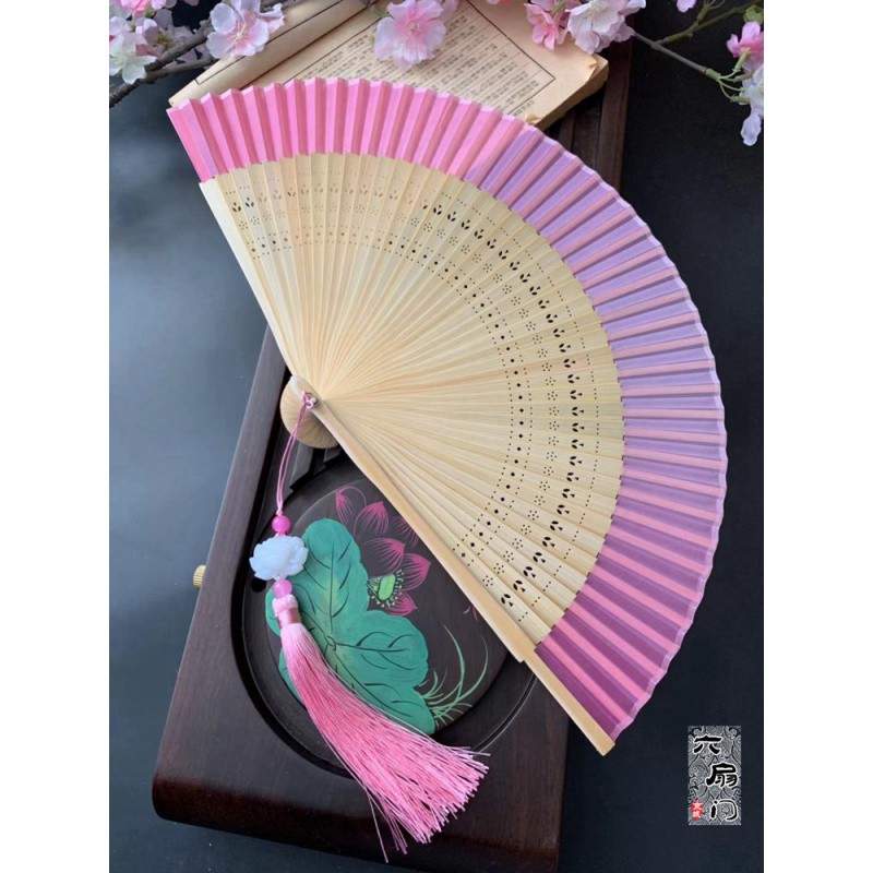 大红色女式手绘扇子小折扇中国风古风古典日式便携折叠可跳舞蹈扇 三维工匠 天蓝色高清大图