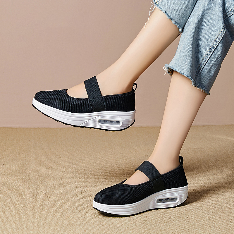 春季新款老北京布鞋女时尚厚底百搭瑶瑶鞋中老年妈妈一脚蹬休闲鞋