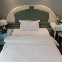 福芳白色条纹三件套160*210cm/套 1.2m床 白色