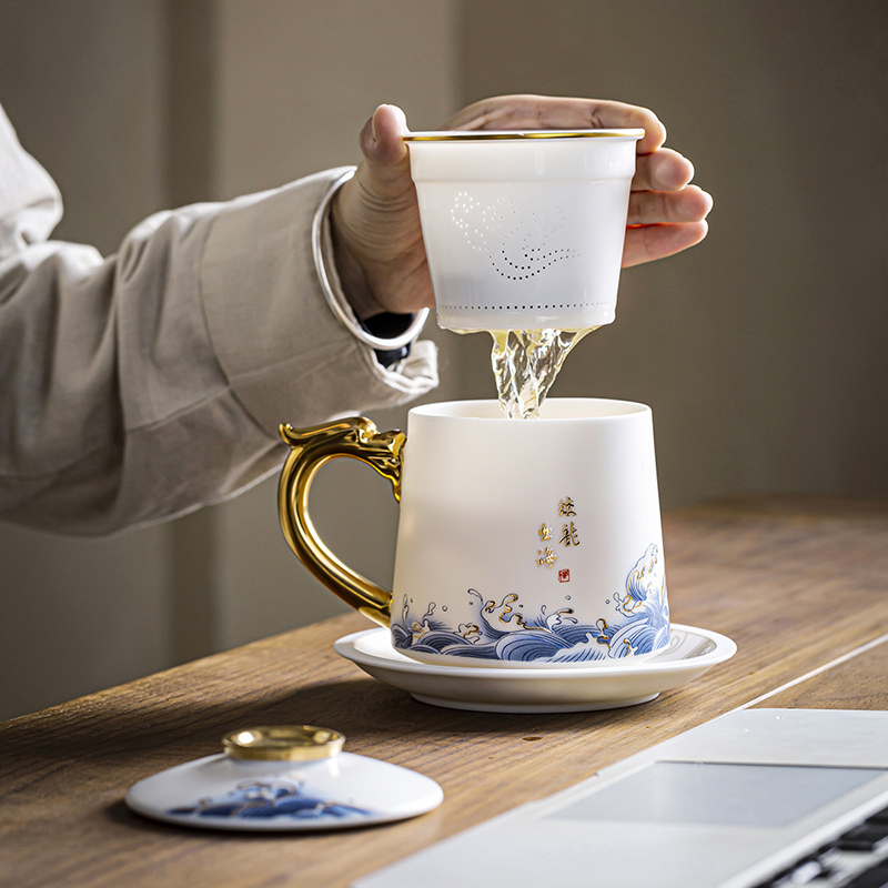 領藝 国潮风茶杯茶水分离带过滤带盖陶瓷办公水杯功夫泡茶杯羊脂玉德化白瓷素烧送礼 蛟龙出海办公杯素烧礼盒装
