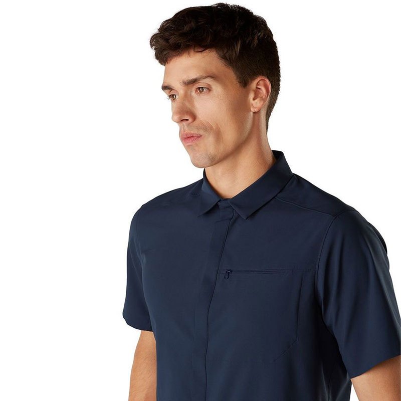 arcteryx始祖鸟夏季男子skyliness时尚休闲轻量速干短袖衬衣男简约