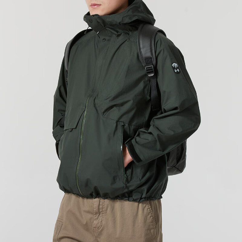 安德玛（UNDERARMOUR）外套男新款运动服健身训练跑步锻炼休闲服梭织连帽夹克1387992-310 ZP高清大图