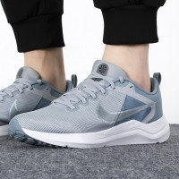 Nike耐克男鞋运动鞋雾霾蓝耐磨透气跑步鞋DD9293-004