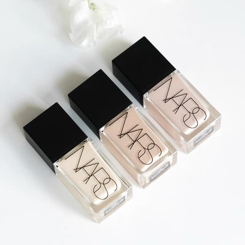 nars纳斯超方瓶粉底液30ml清透自然提亮肤色隐形毛孔均匀肤色持久不脱