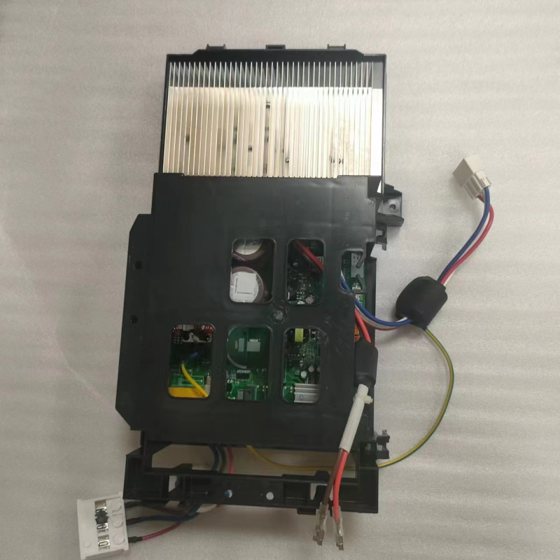 帮客材配 原件P0970123557 2165167海信惠而浦 50CC2NW 外机主板高清大图