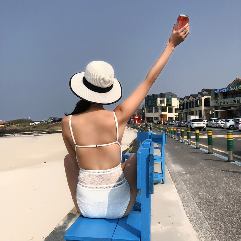 泳衣蕾丝露背连体泳衣胸拢海边度泳