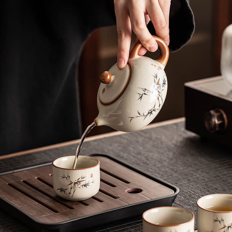 千里谷KLG-CJ06陶瓷功夫茶器一壶四杯带茶盘(含茶夹、茶巾)(计价单位:套)米黄