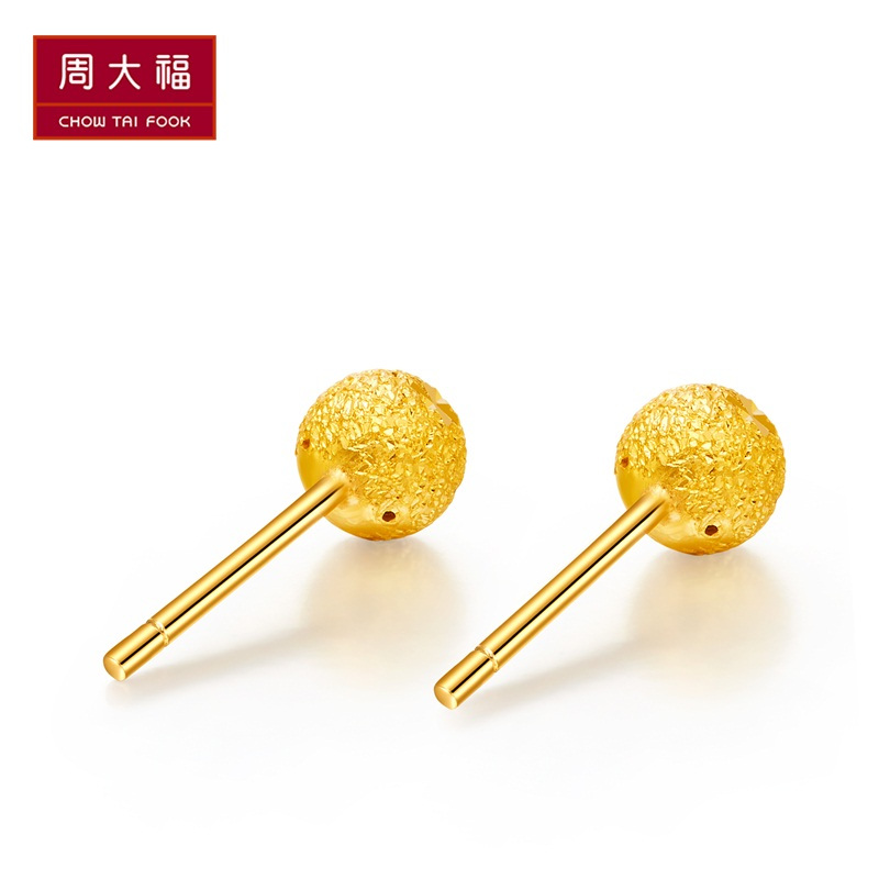 周大福圆珠车花足金金饰品耳钉(工费:68计价)F170670