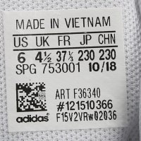 阿迪达斯(adidas)女鞋运动休闲低帮轻便跑步鞋F36340