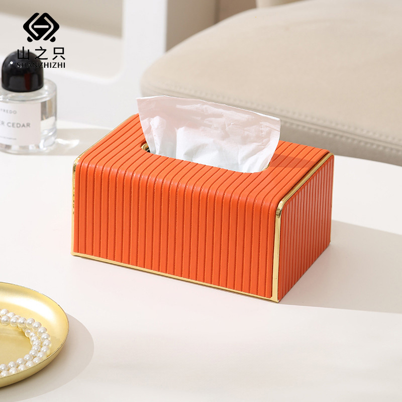 山之只 金边罗马柱纹纸巾盒 19*13*9cm 个高清大图