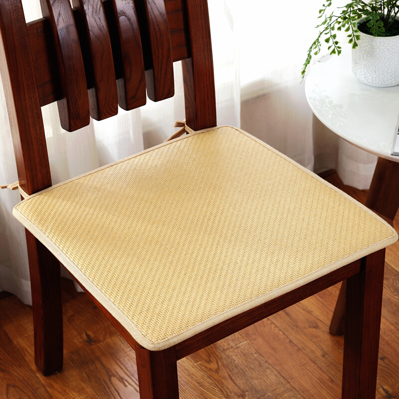 定做夏季藤席海绵加厚防滑布艺椅子垫办公室坐垫四季学生餐椅坐垫参数