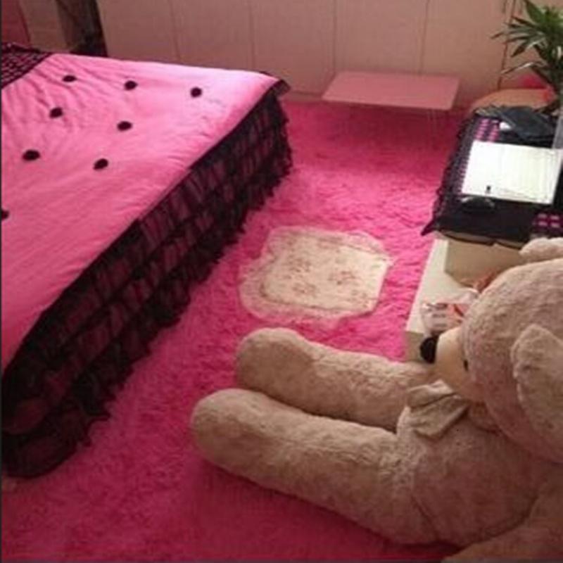 美帮汇可机洗短毛绒床边地毯卧室床头地毯满铺客厅地板垫茶几家用 玫红色1 0.8&times;2米