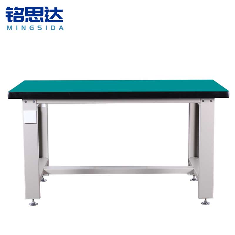 铭思达重型钳工台1.5米张