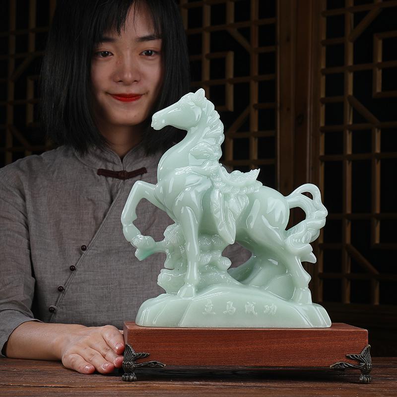 玉石马摆件马到成功风水生肖马摆设客厅电视柜酒柜装饰工艺品_919_576