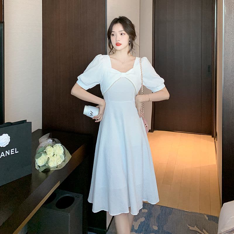 方领中长款连衣裙夏季2022新款法式温柔小个子超仙裙图片