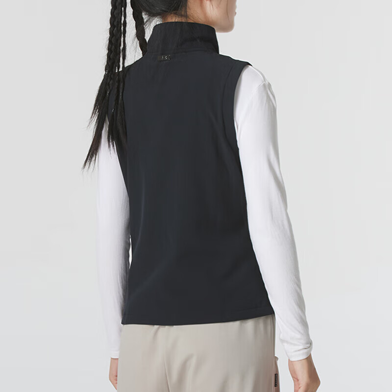 安德玛(Under Armour)运动女装新款时尚柔软宽松舒适透气休闲上衣外套 1380132-001 ZP