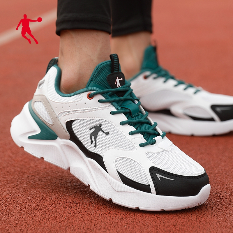 乔丹运动鞋男鞋2022春季新款跑步鞋减震防滑耐磨休闲鞋旅游鞋男士运动