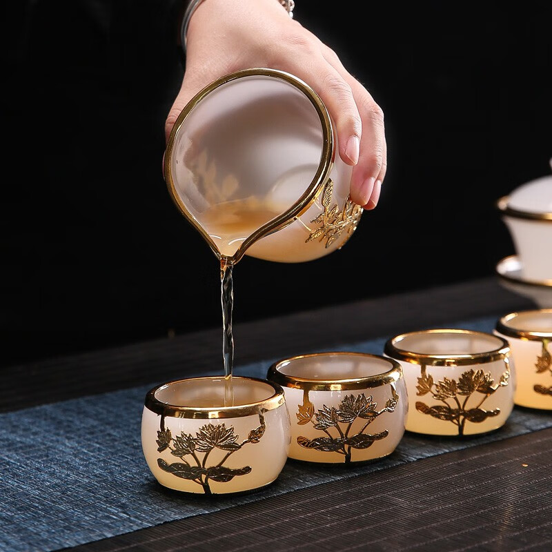 金镶玉 玉瓷镶莲茶具套装 晶玉瓷手工镶嵌陶瓷盖碗茶杯公道杯套装高清大图