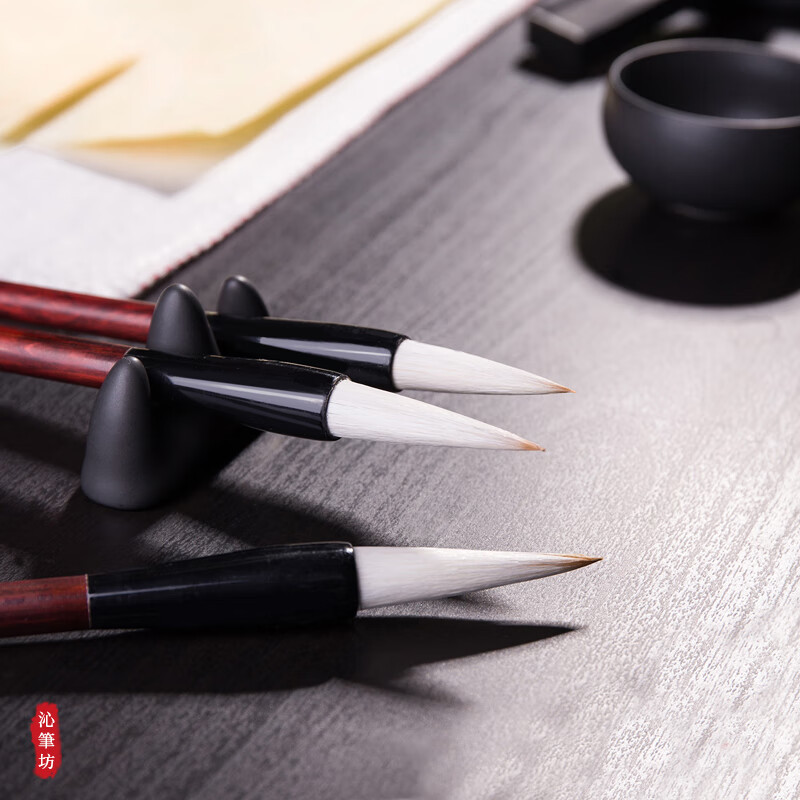 得力(deli)沁笔坊精品礼盒 文房四宝书法套装(毛笔/墨锭/砚/笔搁/水碗/镇尺)成人初学者笔墨纸砚 74289