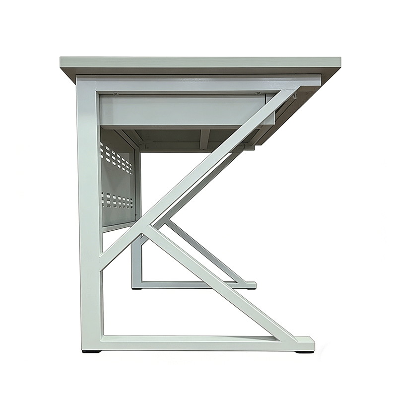 晨以橙 电脑桌 带台灯 套高清大图