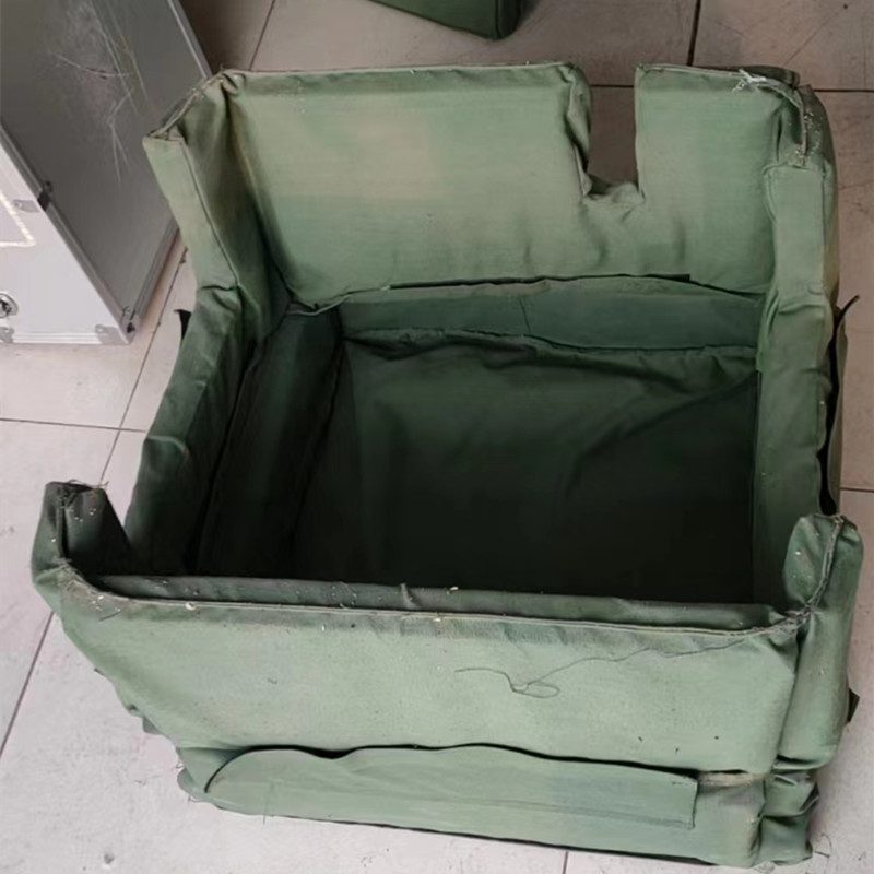 防霜棉罩 J9 550×480mm高清大图
