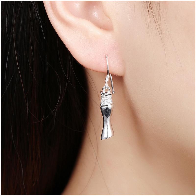 E786Women Silver Earrings 镀纯银水晶时尚精致日韩版女耳饰耳环送女朋友七夕情人节礼物