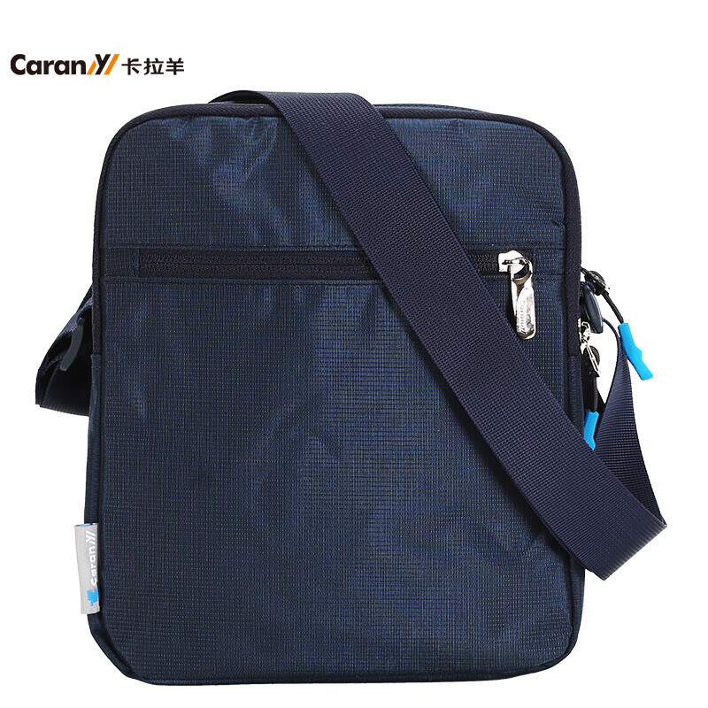 卡拉羊单肩包男士休闲帆布包超轻竖款斜挎包潮流胸包