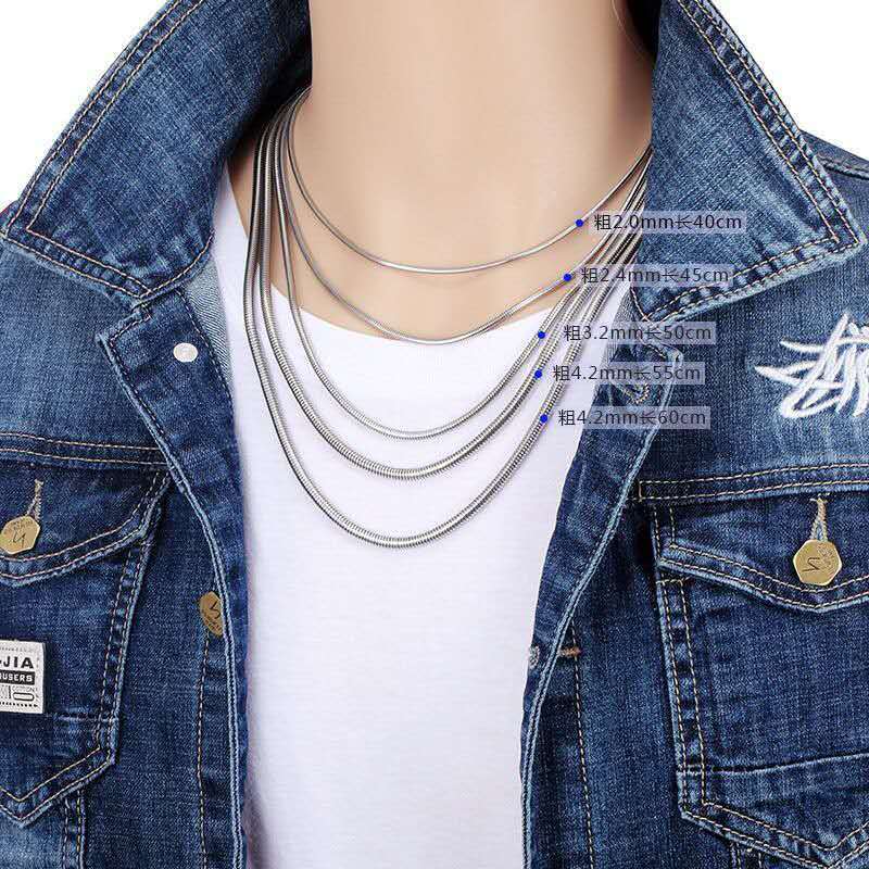 钛钢项链男士霸气蛇骨链潮人粗锁骨链子女社会无吊坠个性韩版颈链圆