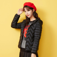【1件2.5折价：52.3】美特斯·邦威超轻羽绒服女直筒型冬装新款休闲带帽外套潮商场同款