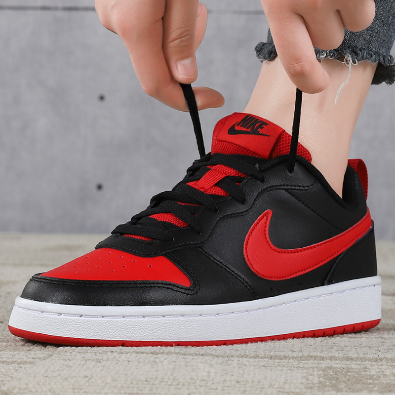 nike耐克黑脚趾低帮板鞋女鞋冬季新款court黑红耐磨休闲鞋bq5448