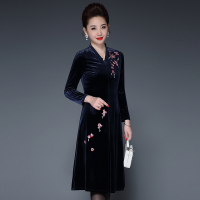 2018秋冬装新款气质女装丝绒绣花婚宴礼服妈妈装长袖连衣裙春秋