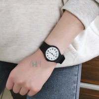 [明星同款]Casio/卡西欧 小黑表 MQ-24-7B2 轻薄百搭简约情侣表电子表男士女士通用 黑色