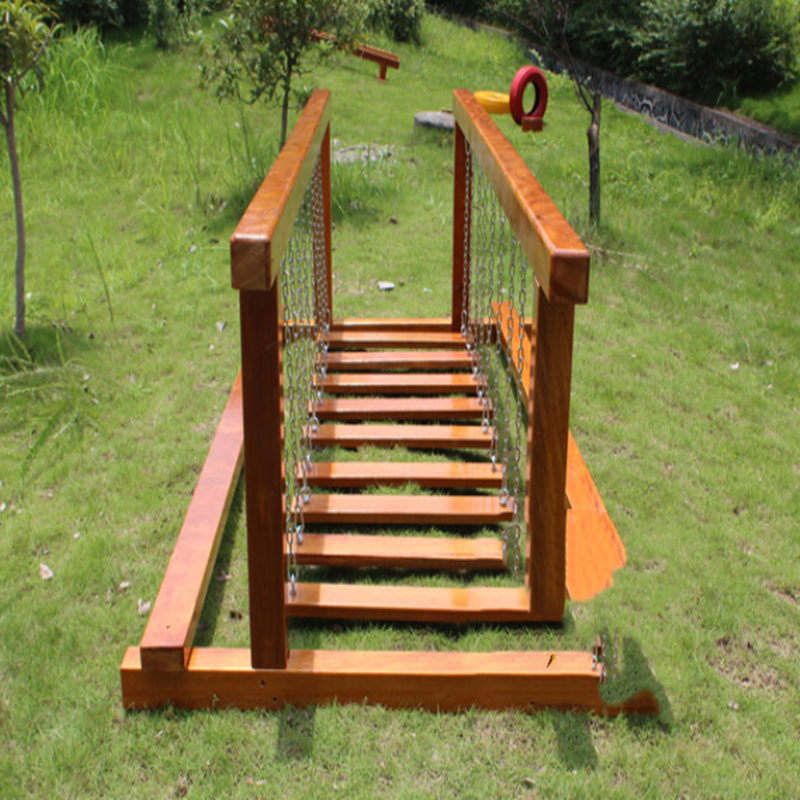 有康YK-16惊险荡桥高清大图