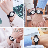 [明星同款]Casio/卡西欧 小黑表 MQ-24-7B2 轻薄百搭简约情侣表电子表男士女士通用 黑色