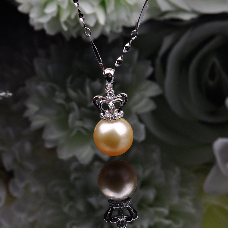 梦克拉mkela18k金钻石珍珠王冠吊坠吊坠珍珠强光正圆海