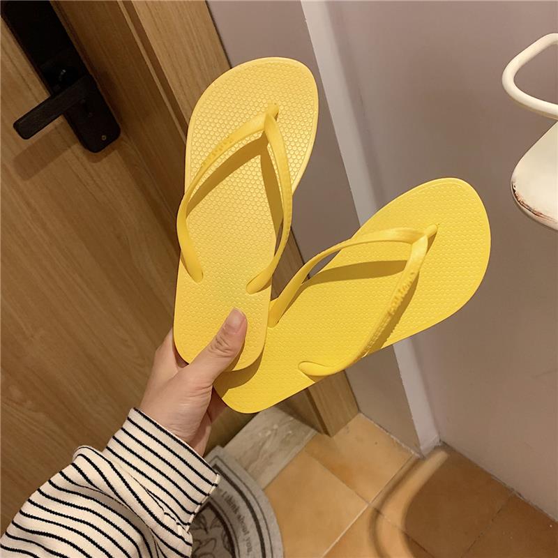 人字拖女夏防滑外穿软底黑色夹脚沙滩鞋浴室洗澡凉拖ins潮