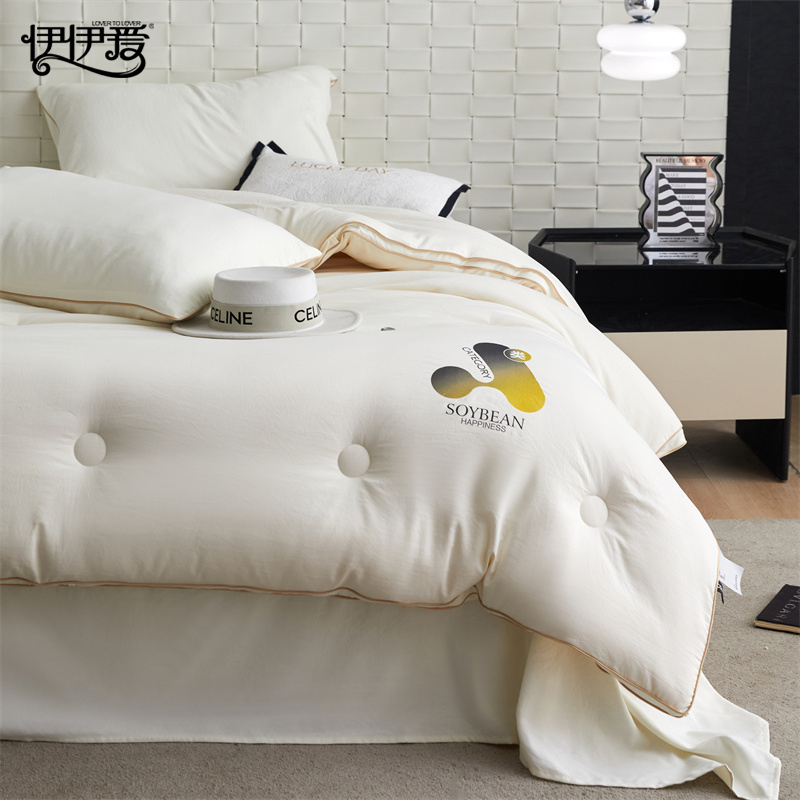 伊伊爱 云棉立体20大豆秋冬被 米白色高清大图