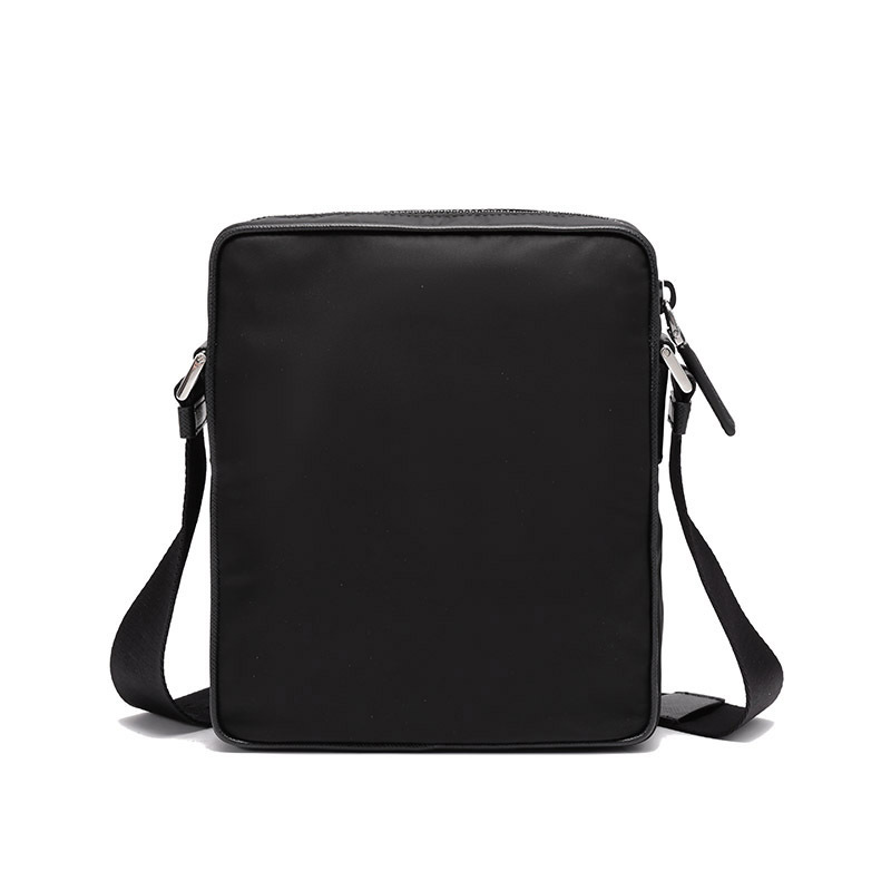 普拉达 prada 男士re-nylon再生尼龙邮差包单肩斜挎包带小包2vh112 2