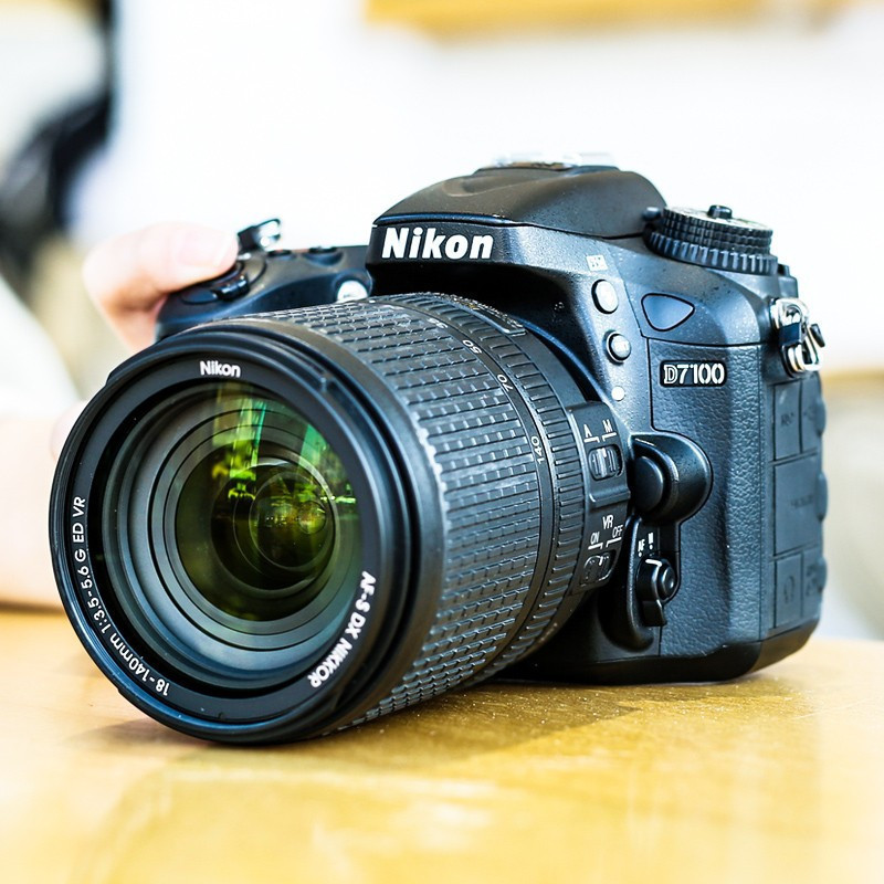 二手99新尼康nikond7000数码单反相机入门级高清数码家用旅游照相机