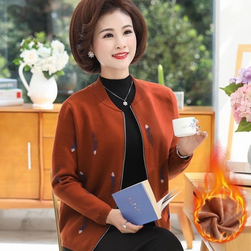 中年女装加绒外套妈妈秋装针织衫上衣新款中老年秋冬装毛衣厚开衫