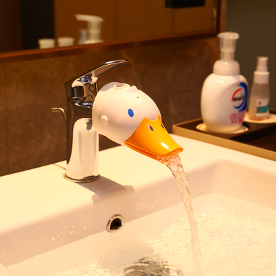 硅胶儿童水龙头延伸器卡通鸭子卫生间开关加长防溅水宝宝洗手神器白色