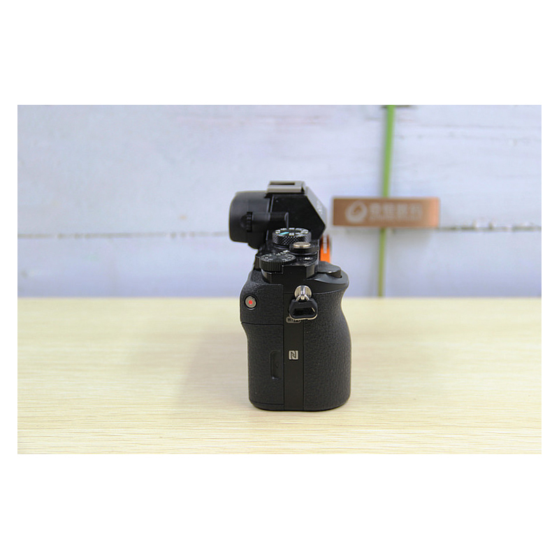 【二手95新】索尼/SONY 索尼ILCE-7R 【单机身】 a7r /A7R全画幅，眼控自动对焦，防尘防水滴