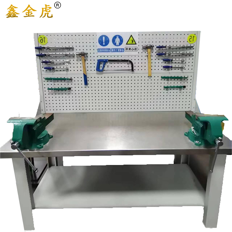 鑫金虎钳工工作台c1张高清大图