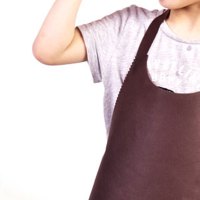 [咖啡色10条]儿童一次性无纺布围裙无袖画画衣幼儿园小朋友饭兜小孩子烘焙围裙创意简约生活日用清洁用品