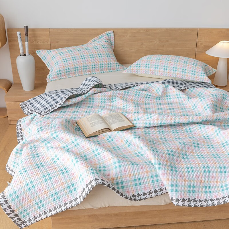 無印良品“棋牌格”空调被-1.5M高清大图